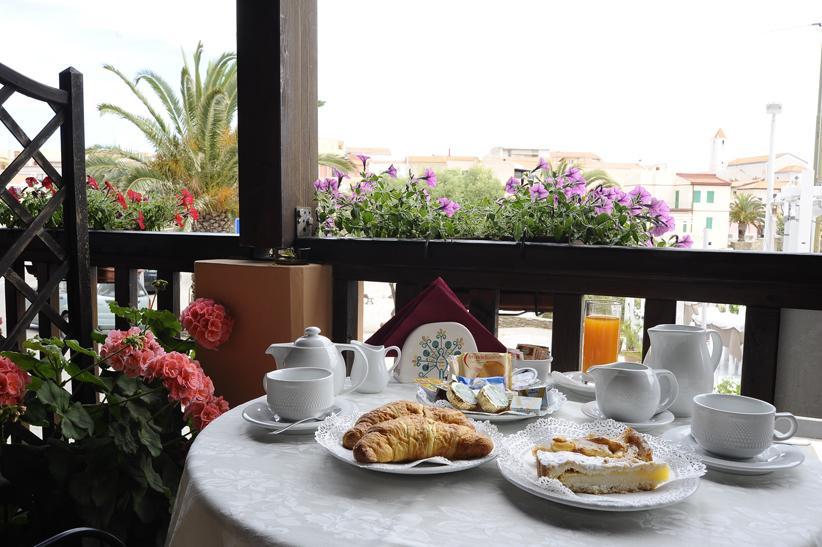 Lina Hotel Stintino Luaran gambar